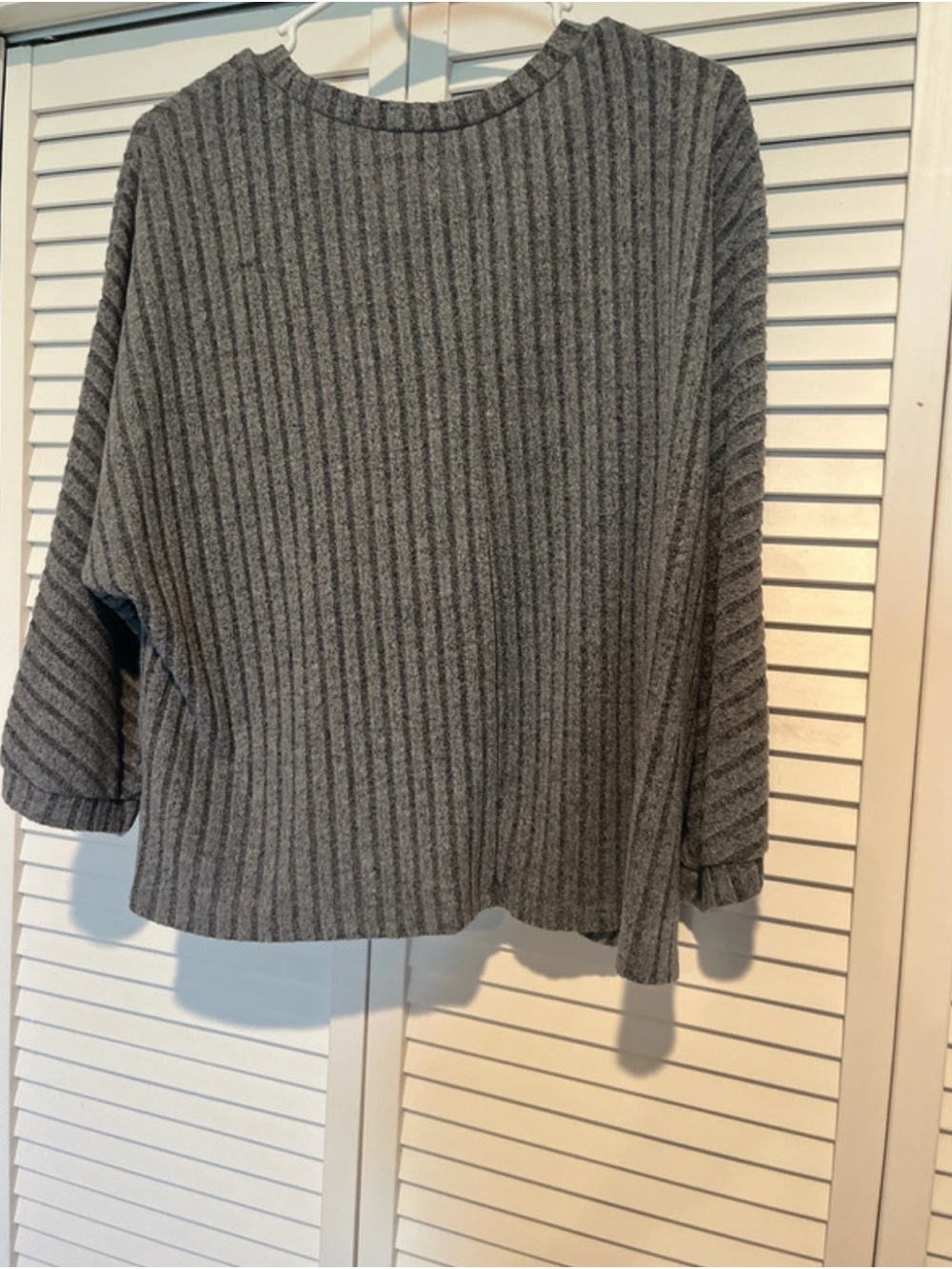SHEIN Gray Ribbed Crewneck Sweater